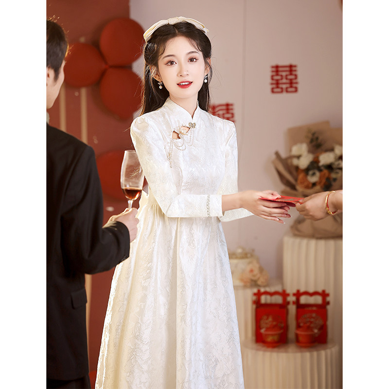 速发白色新中式订婚小礼服年会孕妇敬酒服遮肚大登记领证旗袍子码