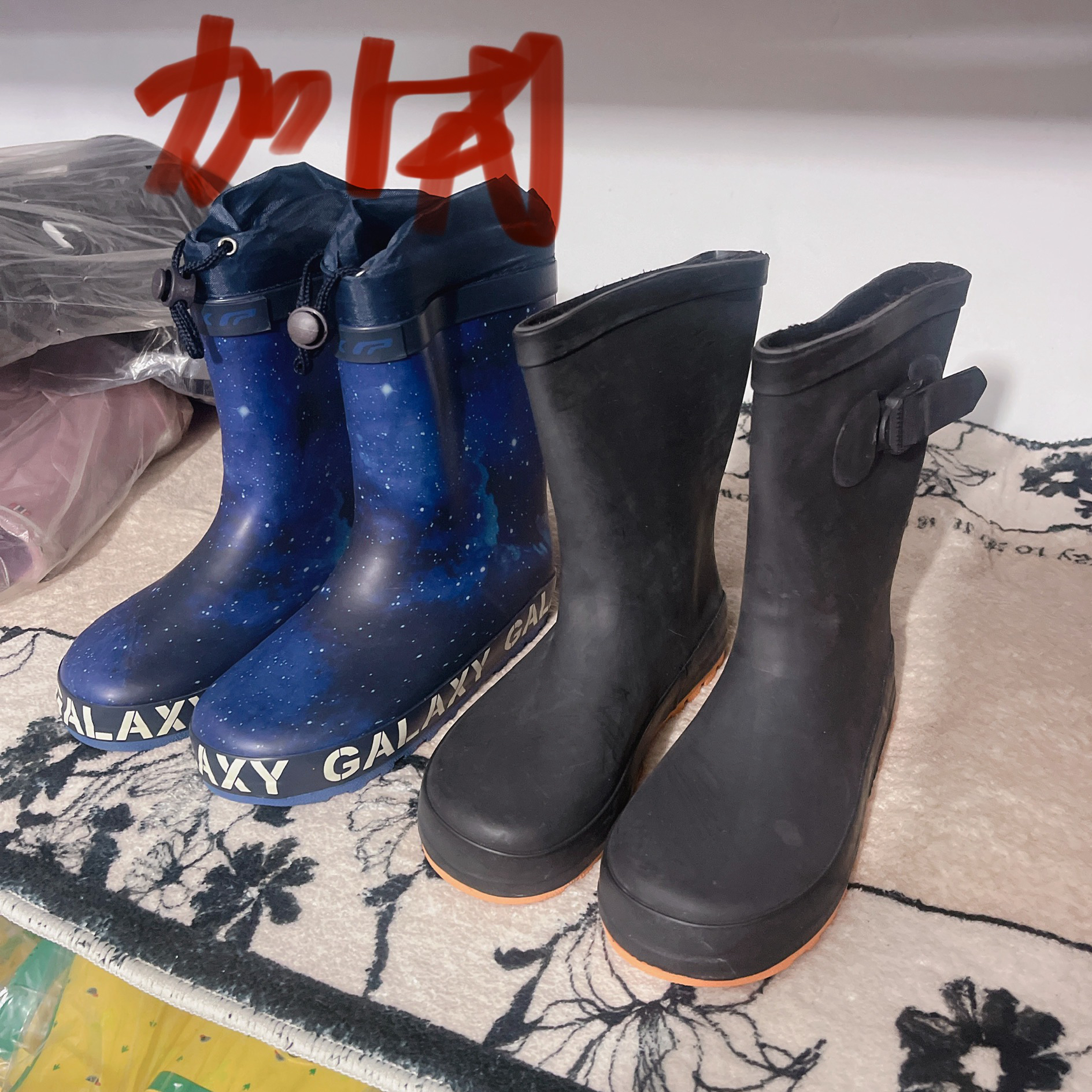 31/20CM码 亏本出 19.9 /2双 买一送一男女儿童雨靴杂款漏水包退