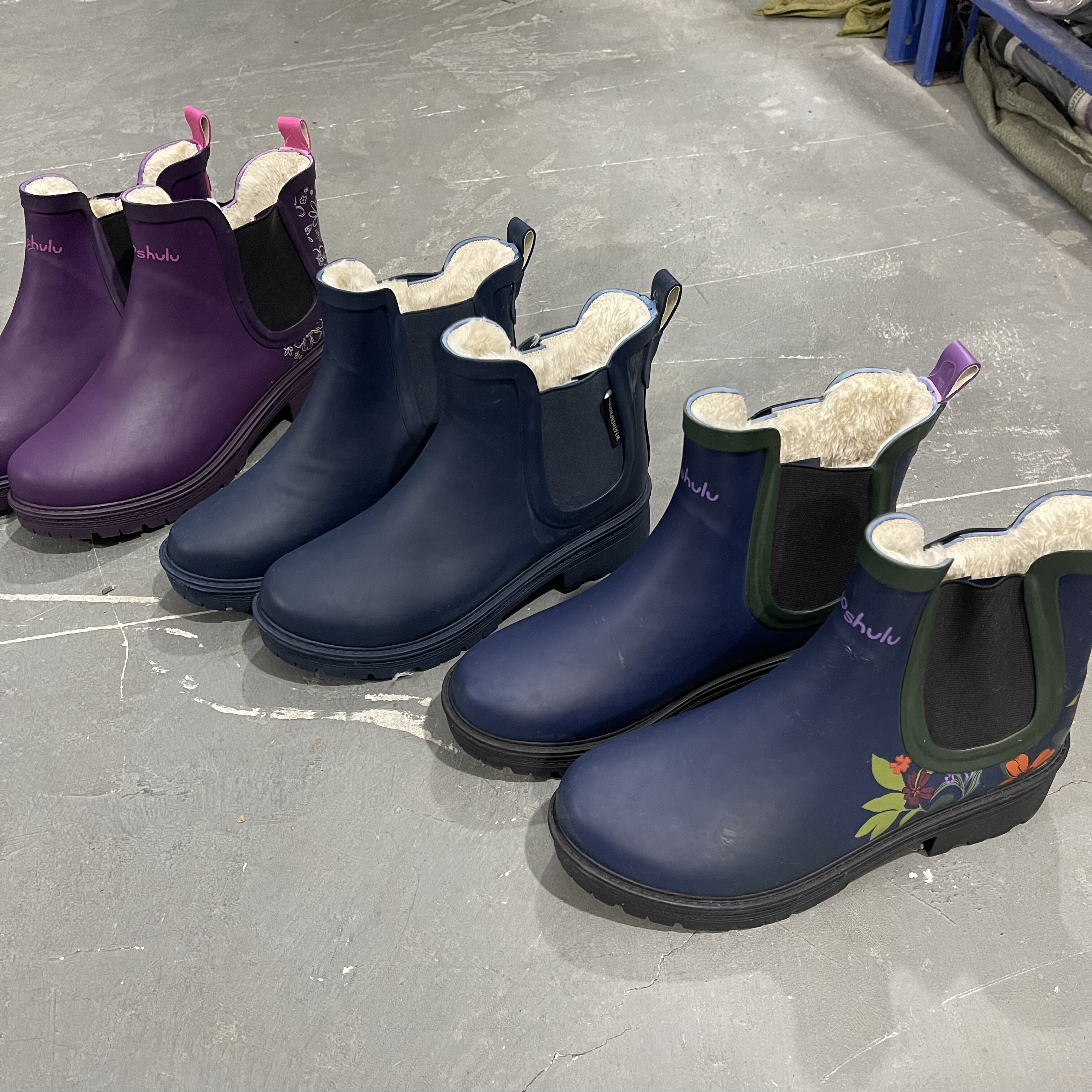 几双厚底捡漏女士短靴冬季加绒保暖一体绒短筒防滑加棉雨靴雪地靴