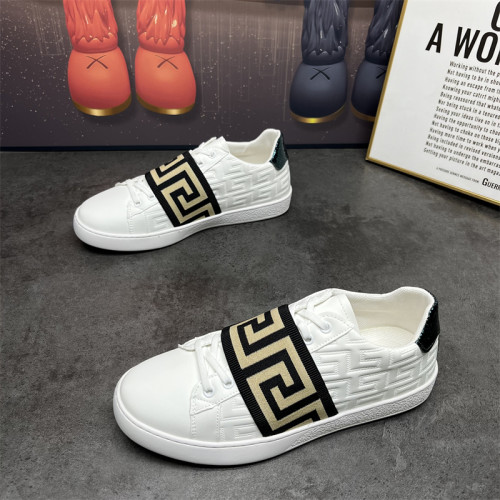 欧洲站新款男鞋时尚百搭潮流男士板鞋舒适软底低帮休闲鞋潮鞋男