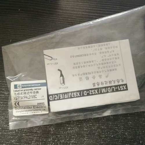 议价接近开关XS7F1A1PAL01M8C