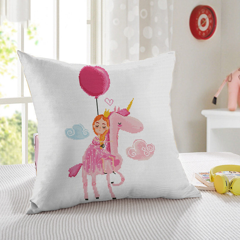 正品精准印花十字绣抱枕三面开口枕套新款线绣独角兽小女孩自绣图
