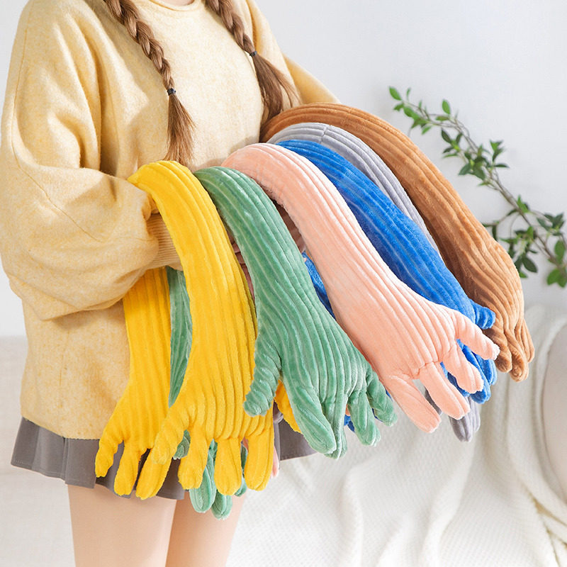 拥抱蓝色手掌抱枕hug北欧风打结沙发靠枕飘窗毛绒抱枕摆件超酷