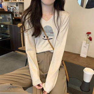 V领正肩纯棉宽松长袖t恤女2026新款时尚百搭浅花灰色上衣春秋冬季