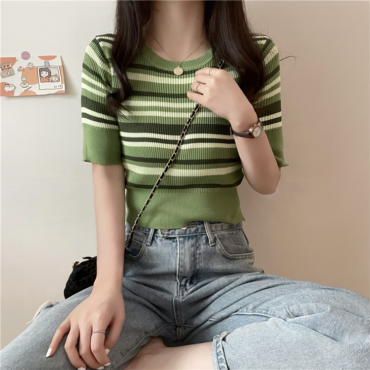 Real price real shot ~ Vintage stripe contrast knitted short sleeve top