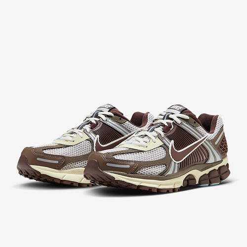 耐克Nike Zoom Vomero 5耐克迈柔女子复古运动鞋