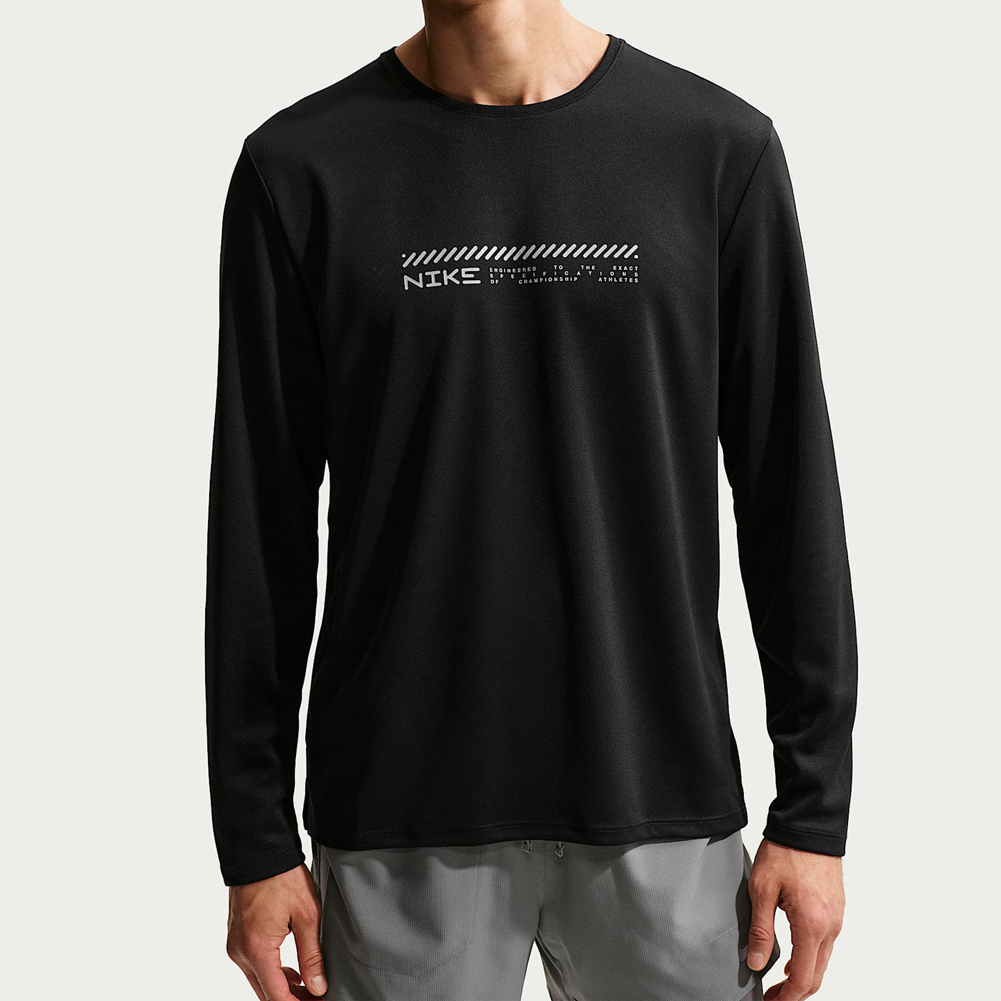 Nike/耐克MilerDri-FIT 男子速干防晒冬季款长袖跑步上衣IM5967