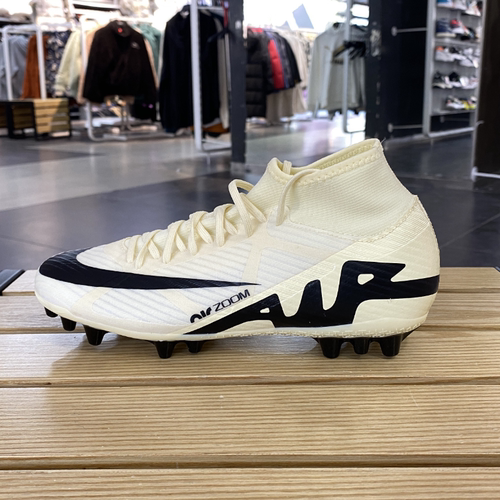 耐克MercurialSuperfly9AcademyAG中端胶质短钉圆头足球鞋