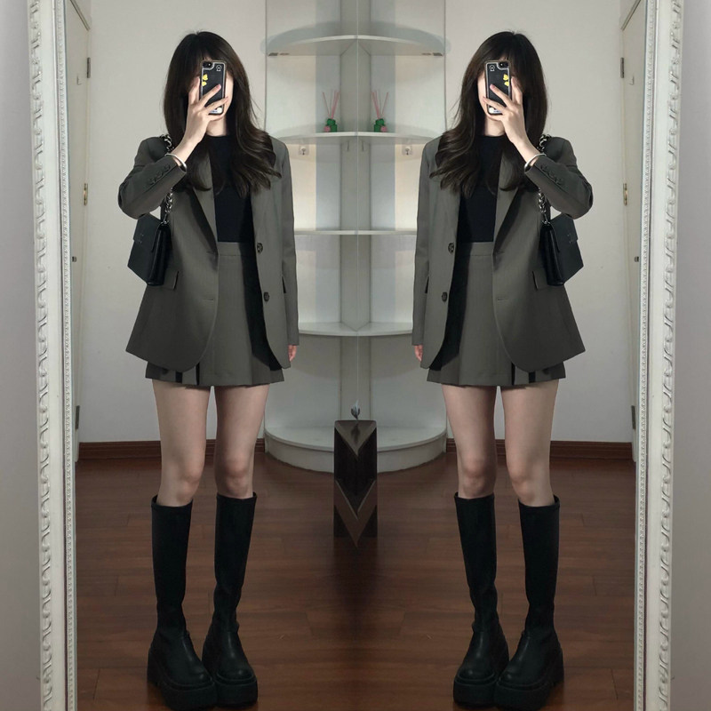 Korean Casual Workwear Style Suit for Petite Women, Thin Blazer Jacket, Spring New Pleated Skirt Two-Piece Set