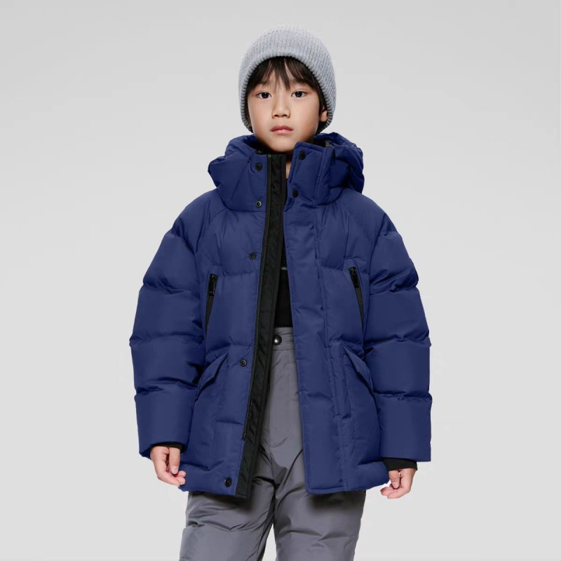 大牌折扣保姆鹅家同款儿童羽绒服