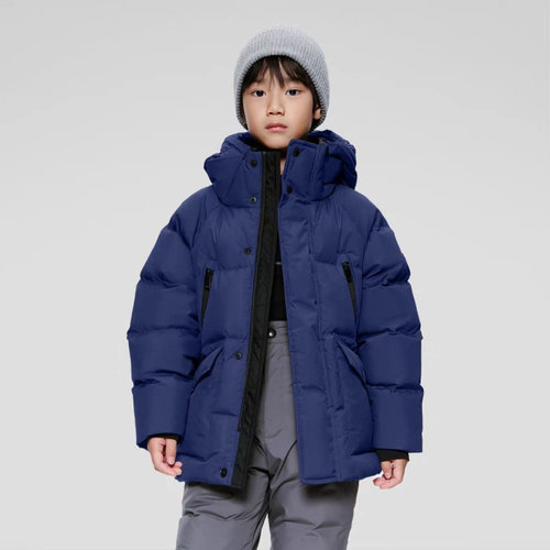 大牌折扣保姆鹅家同款儿童羽绒服