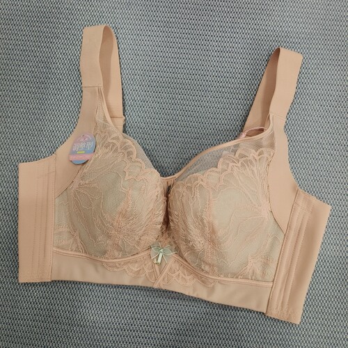 梦美7882薄棉C杯大胸显小蕾丝杯聚拢调整型收副乳无钢圈文胸