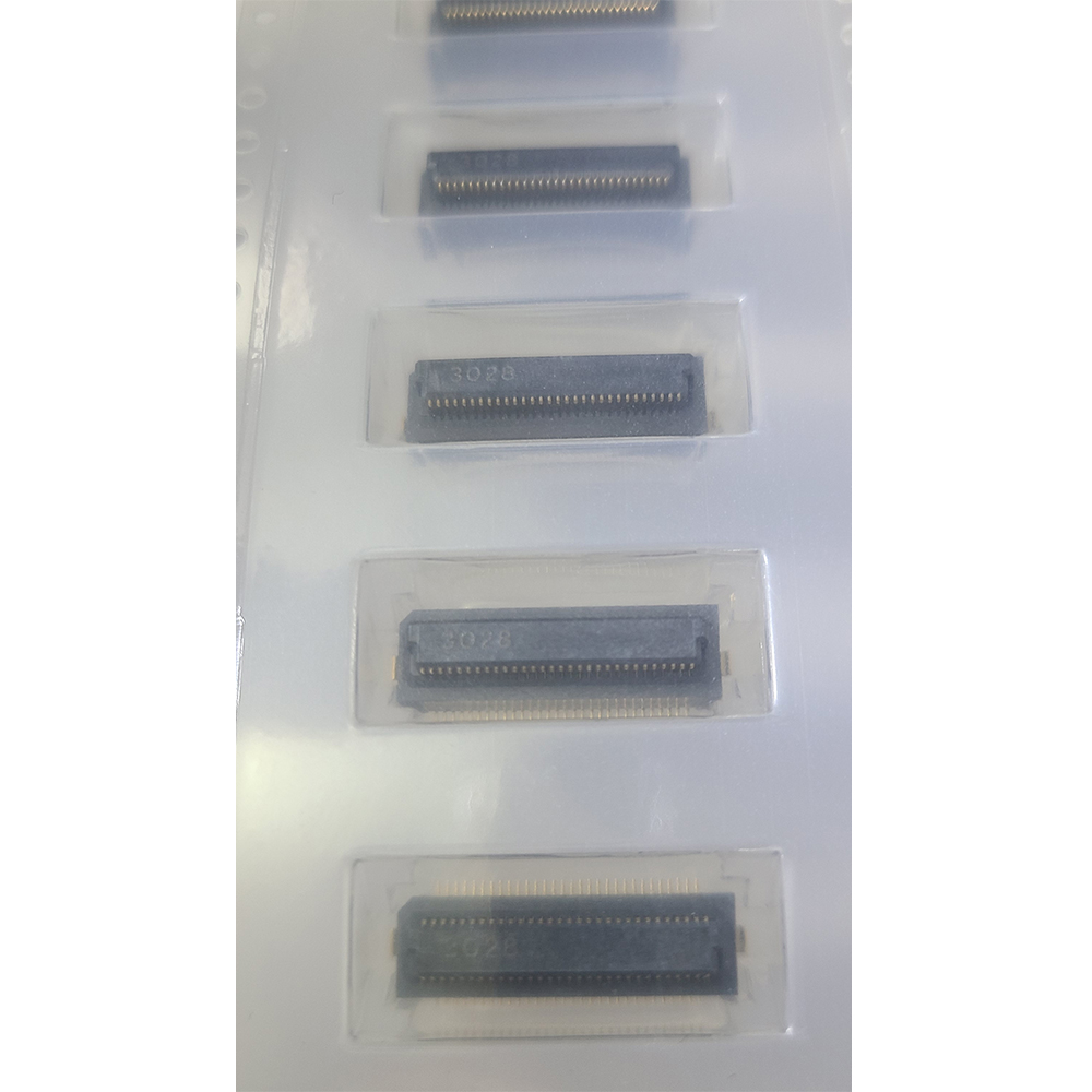 全新原装 DY11-060S-4 SMD,P=0.5mm,60P 浮动式连接器 集成电路