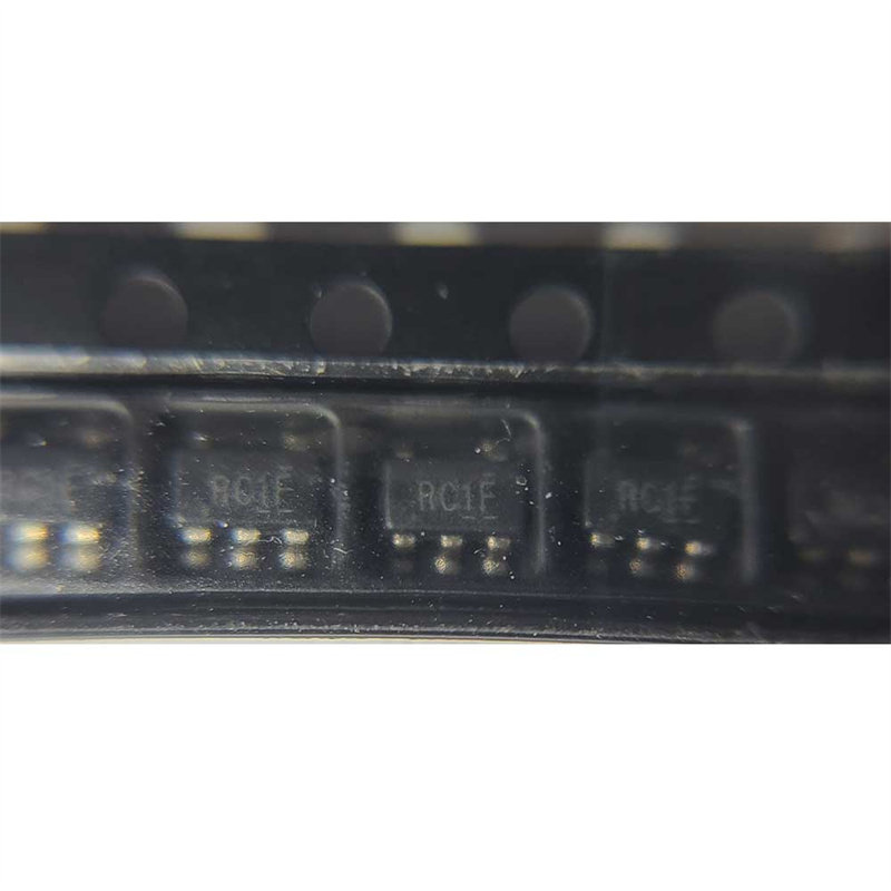 全新原装 LMV321IDBVR 贴片SOT-23-5丝印RC1F 低电压单运算放大器