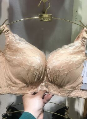 专柜正品吉芝奴E624919聚拢调整型文胸 新款内衣加厚小清新小罩杯