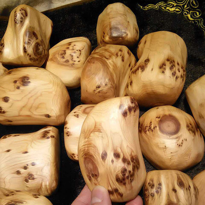 手把件太行崖柏揽月轩