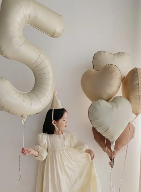 40寸奶油色生日数字铝膜气球男女孩儿童ins拍照派对装饰场景布置