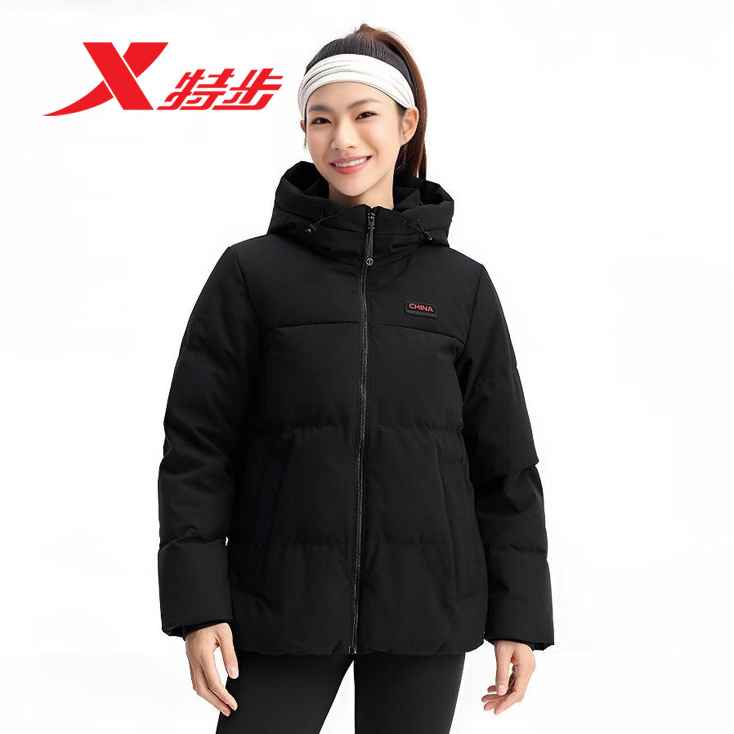 特步羽绒服女款2025冬季新款CHINA加厚连帽外套鸭绒运动休闲保暖