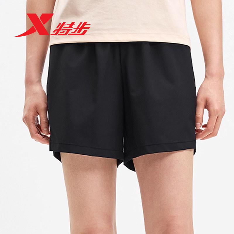 特步短裤女2025夏季新款健身跑步透气女子梭织短裤975228240049
