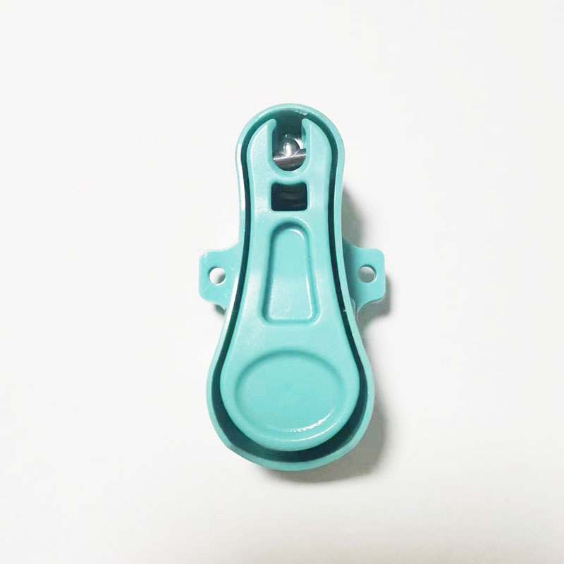 化氏钓箱配件按钮开关客友原厂加厚通用升降脚卡扣锁渔具