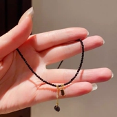 复古黑色水晶项链女高级感小众设计感短款 锁骨链2025年新款 脖子链