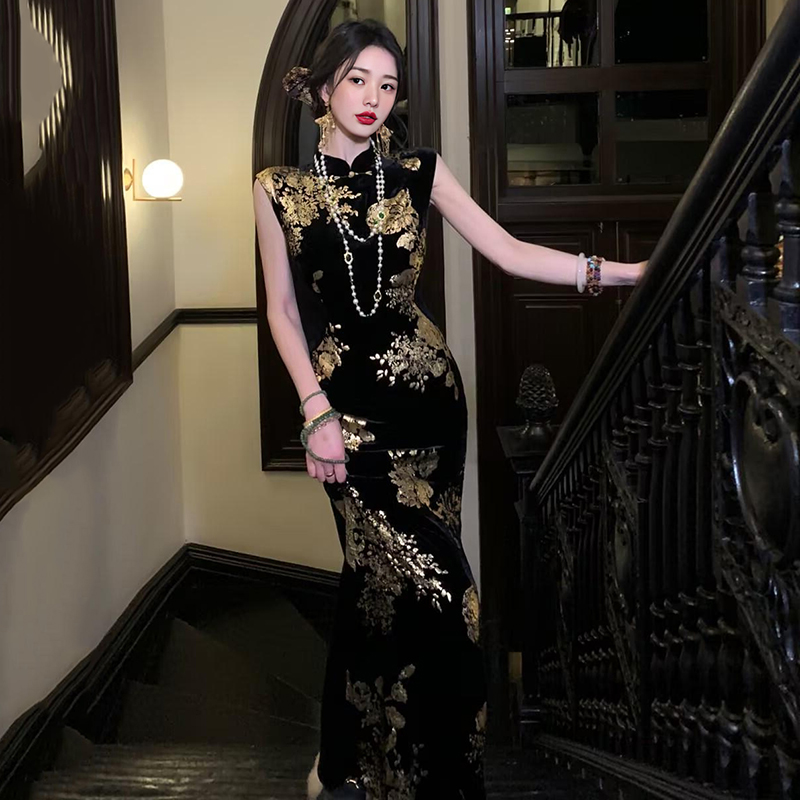 国风新中式丝绒禅意斗篷外套女2025秋冬新款老钱风烫金旗袍连衣裙