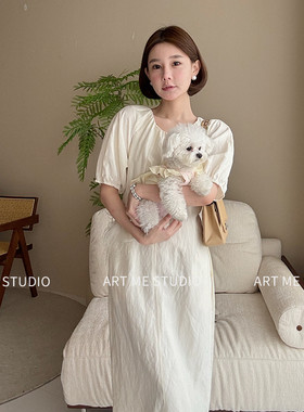 ARTME瓜瓜 松弛感奶白色泡泡袖连衣裙女夏季收腰显瘦气质中长款裙