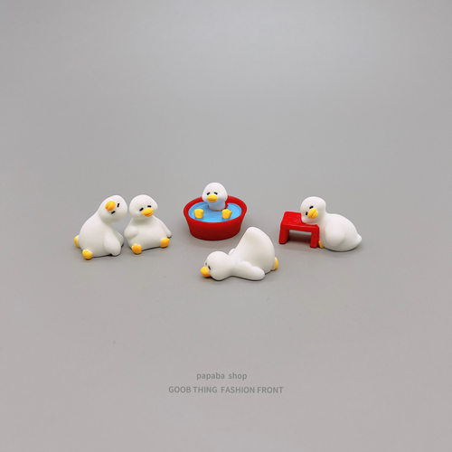 无聊了小鸭子治愈桌面装饰摆件