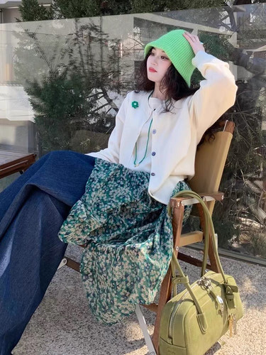 森系秋冬新款碎花叠穿女下摆半身裙内搭不规则遮臀打底神器屁帘