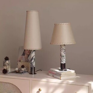 西班牙Santa Cole中古宝格丽台灯卧室床头复古极简客厅氛围感灯具