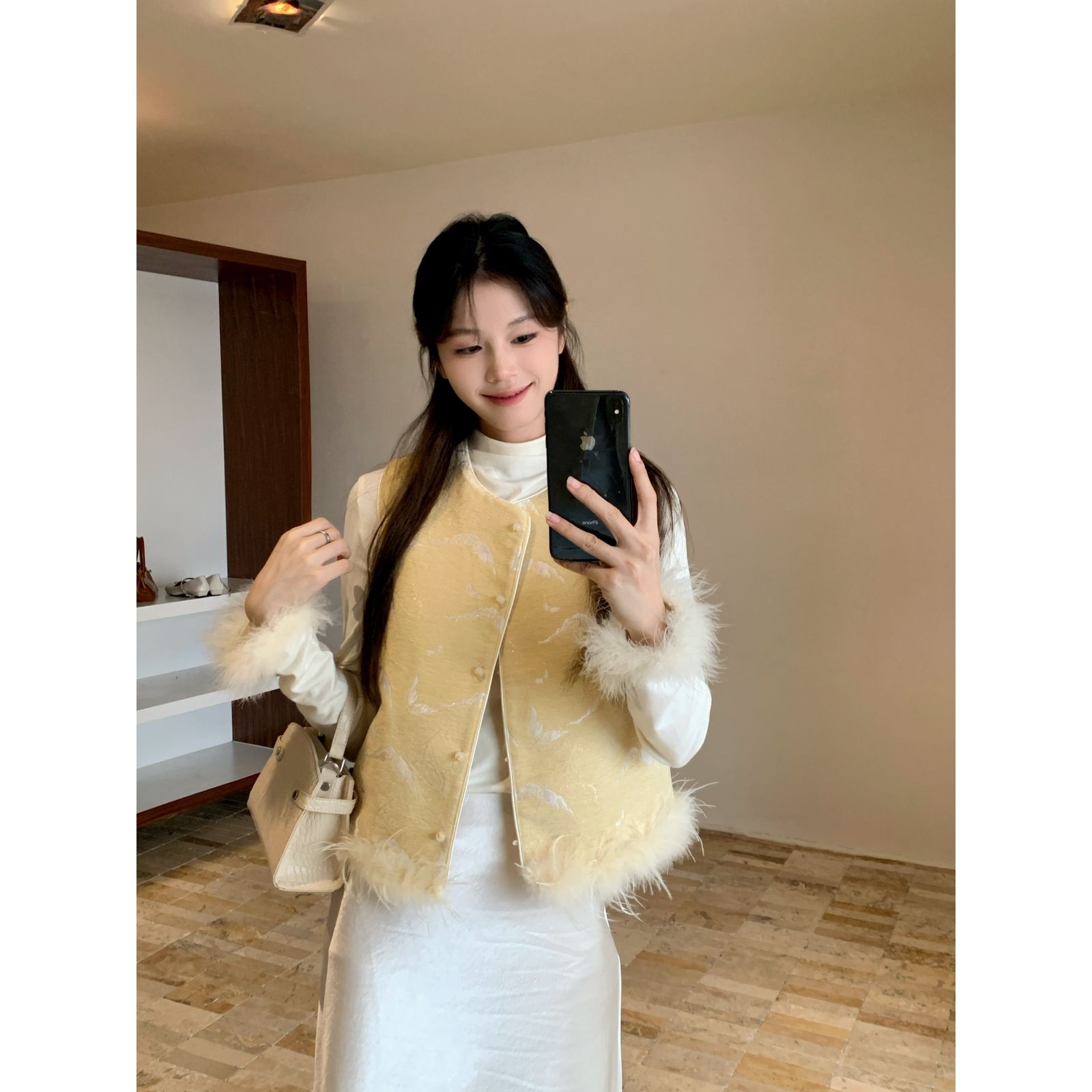 新中式国风轻奢盘扣提花羽绒马甲