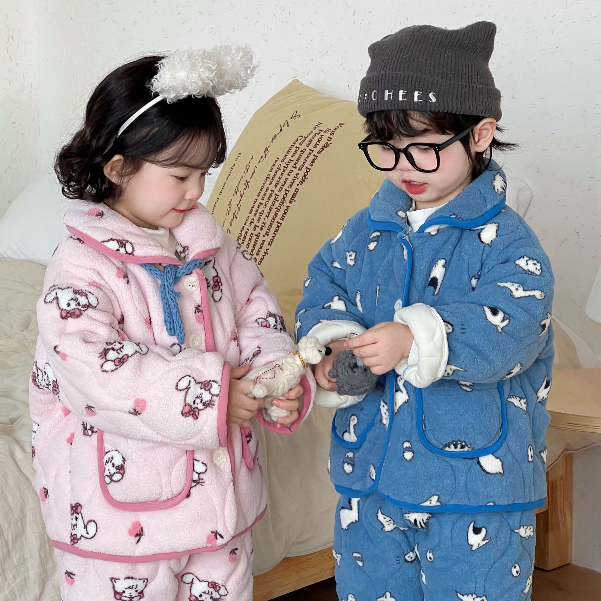 儿童冬季夹棉加绒保暖家居服套装