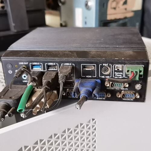 研华AIMC-2000J-HDA1E工控机，拆机件，成色还可--议价商品