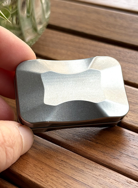 Jiuzhou九州钛合金推牌减压学生缓解压力神器竞技EDC啪啪多功能