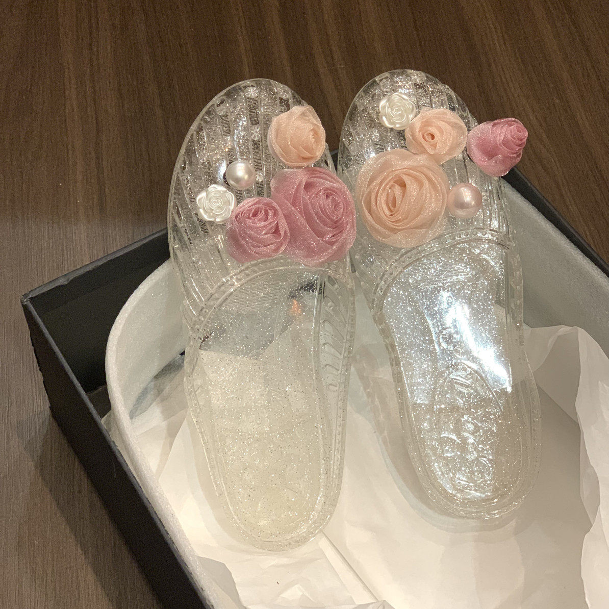 闪亮公主水晶鞋女亮晶晶果冻透明雨鞋鞋花半凉拖鞋2026年夏季新款