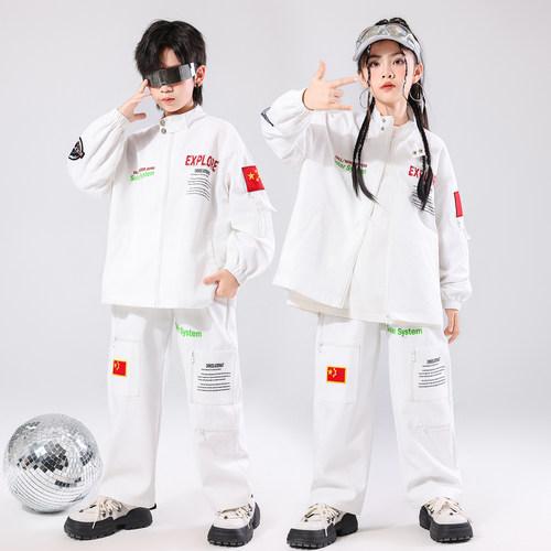 儿童科技风太空宇宙表演服装