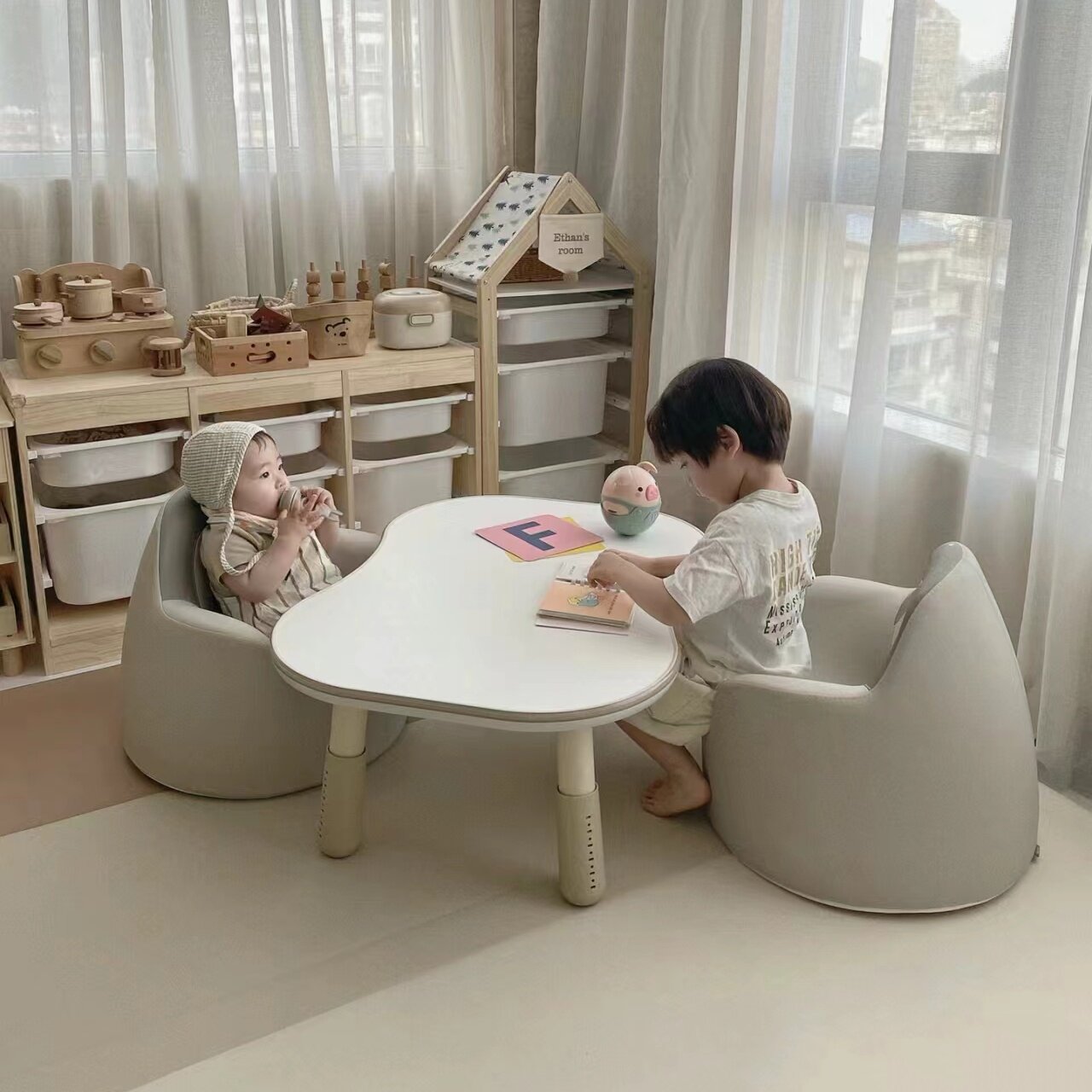 幼儿童双人花生桌增高腿宝宝早教玩具学习桌子配套椅子家用可升降图片