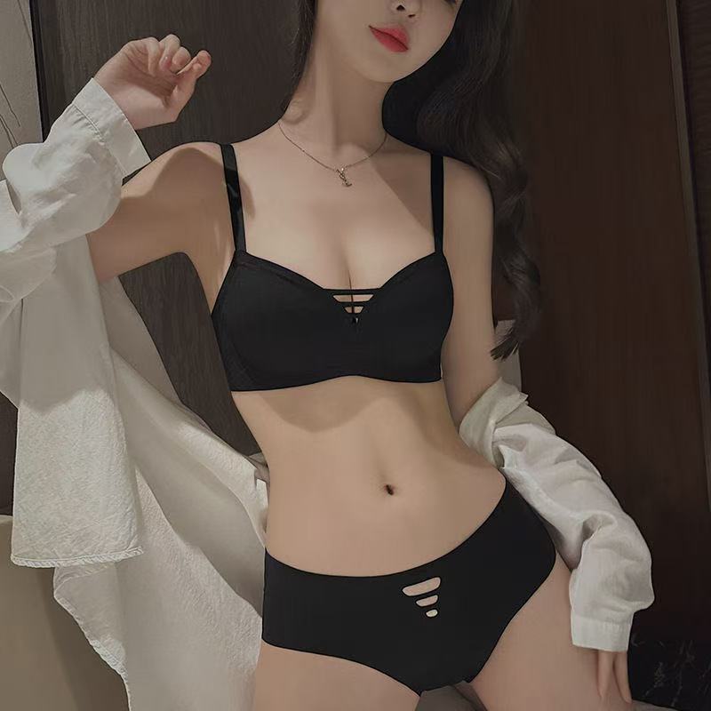 无痕聚拢内衣女小胸收副乳防下垂夏季薄款内裤套装文胸罩平胸