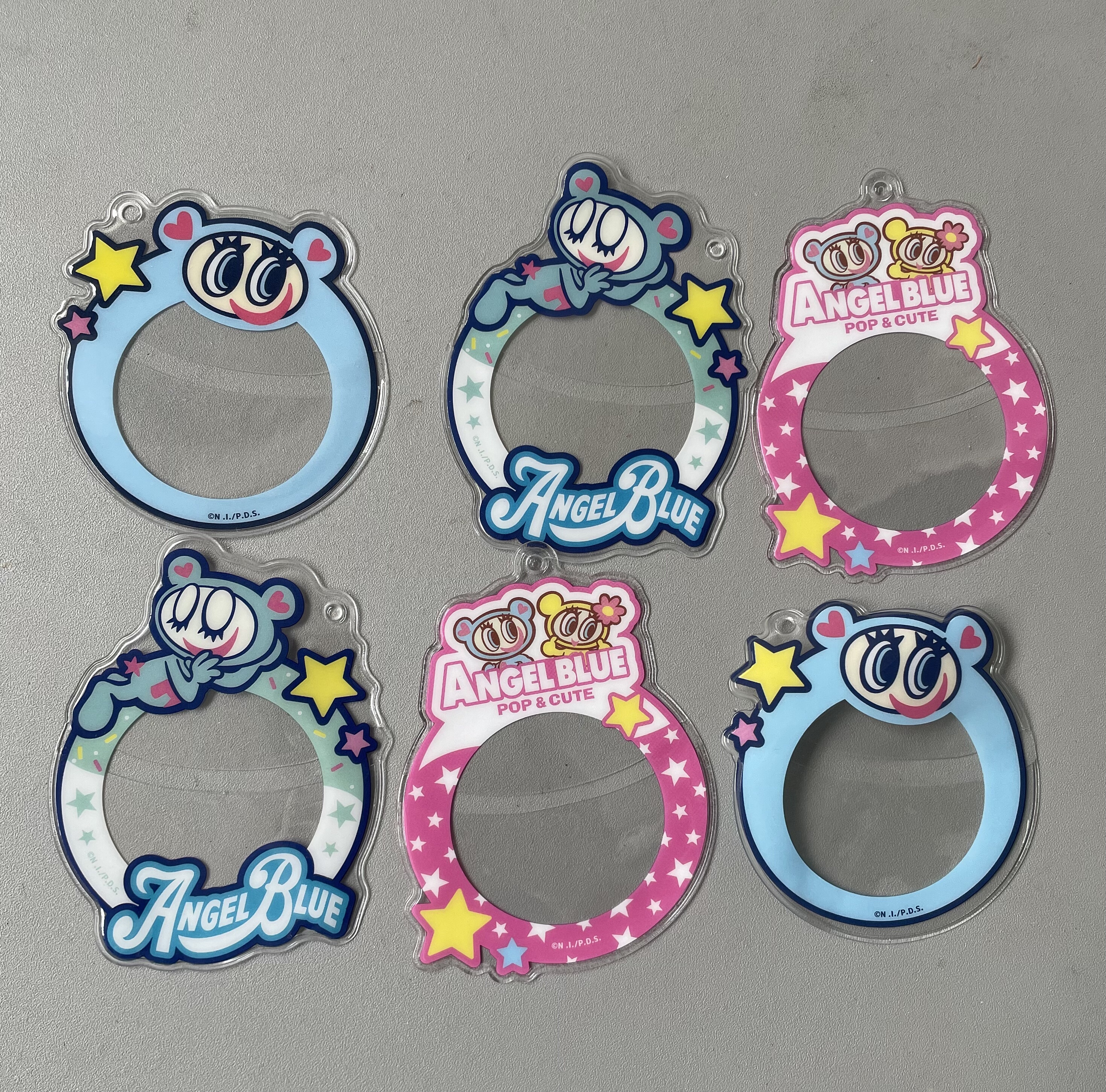 日单软胶天使蓝大眼娃吧唧套圆胸针保护套angel blue周边