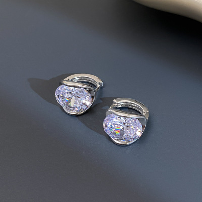 2026春夏银色锆石耳扣女小众设计独特漂亮耳钉轻奢感气质耳饰