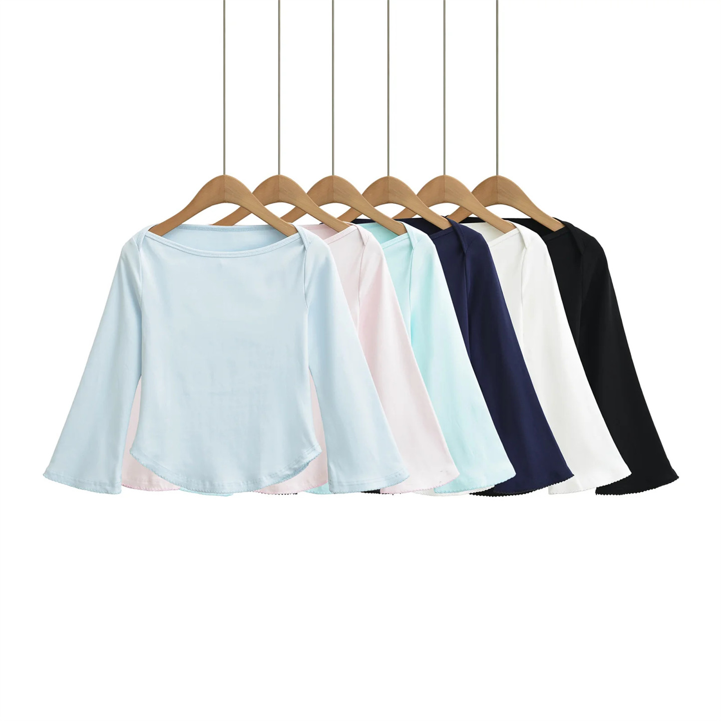 一字肩七分袖t恤女2026新款春秋季修身显瘦喇叭袖打底衫短款上衣