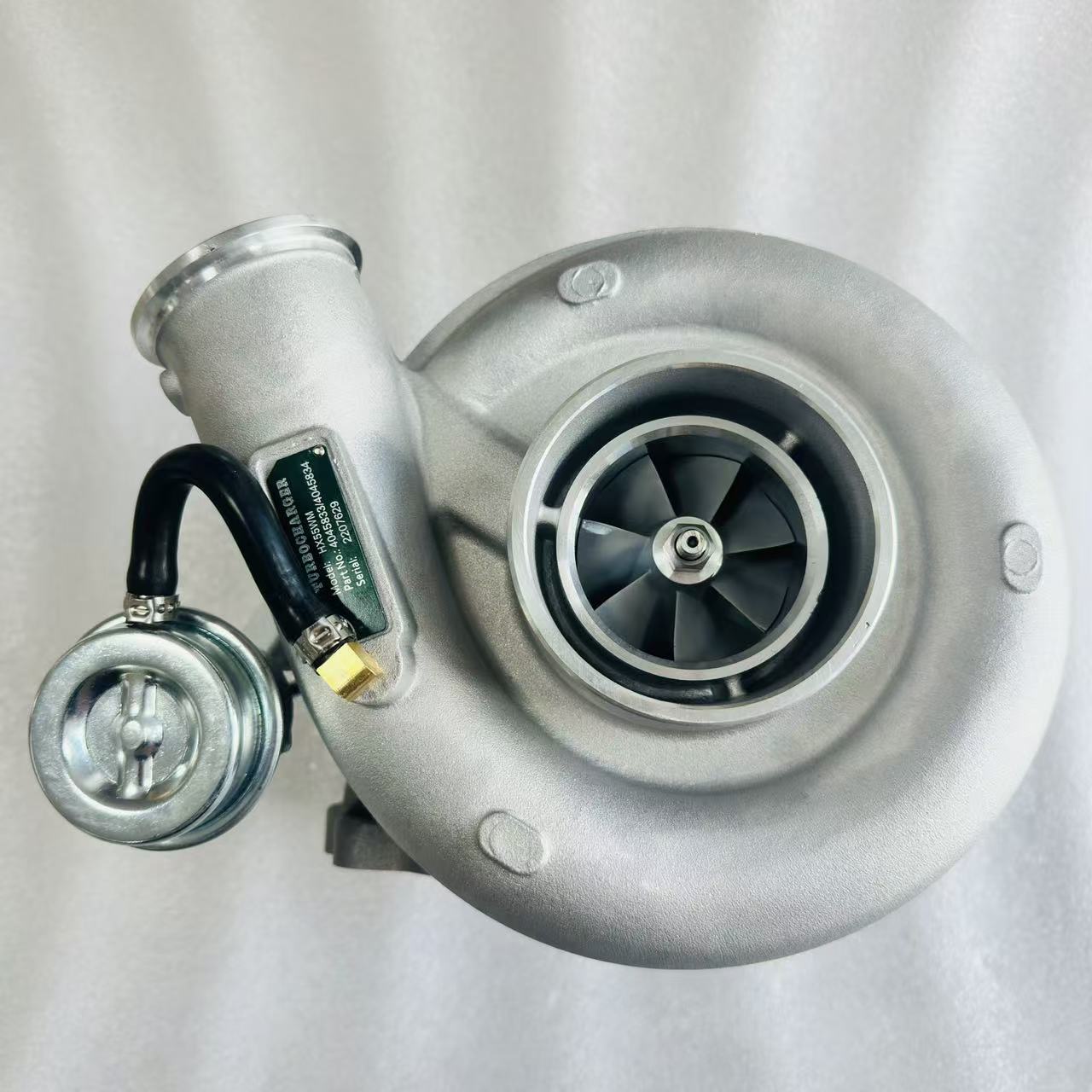 配康明斯防爆涡轮增压器HX55WM小口4045833 4045834 4955626