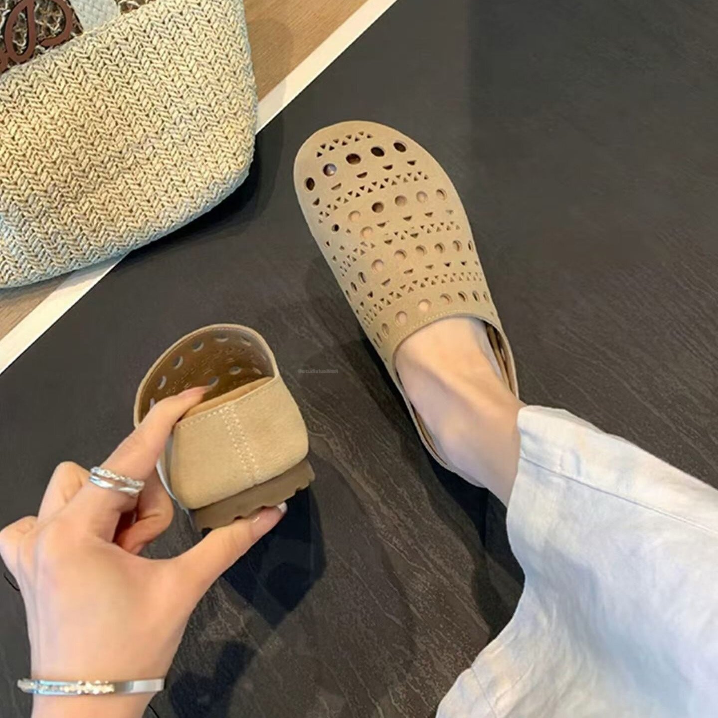 真皮内增高镂空透气包头半拖女图片