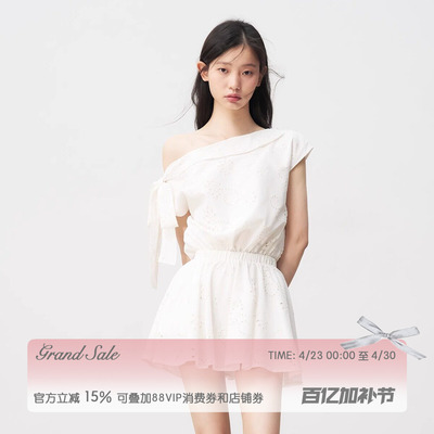 白色法式斜肩系带连衣裙