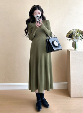 孕妇装2025新款法式百褶针织内搭打底裙收腰显瘦长袖连衣裙秋冬装