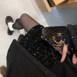 孕妇亮片半身裙子秋冬季 小个子黑色显瘦托腹A字包臀短裙 2025新款