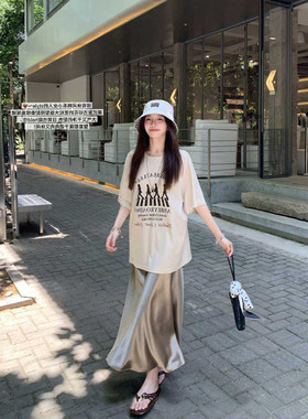 孕妇套装夏装2026新款宽松圆领复古印花短袖T恤A字鱼尾半身裙夏季