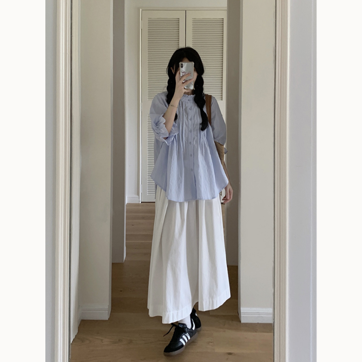孕妇套装春装2026新款时尚宽松甜美压褶五分泡泡袖衬衫半身裙春装