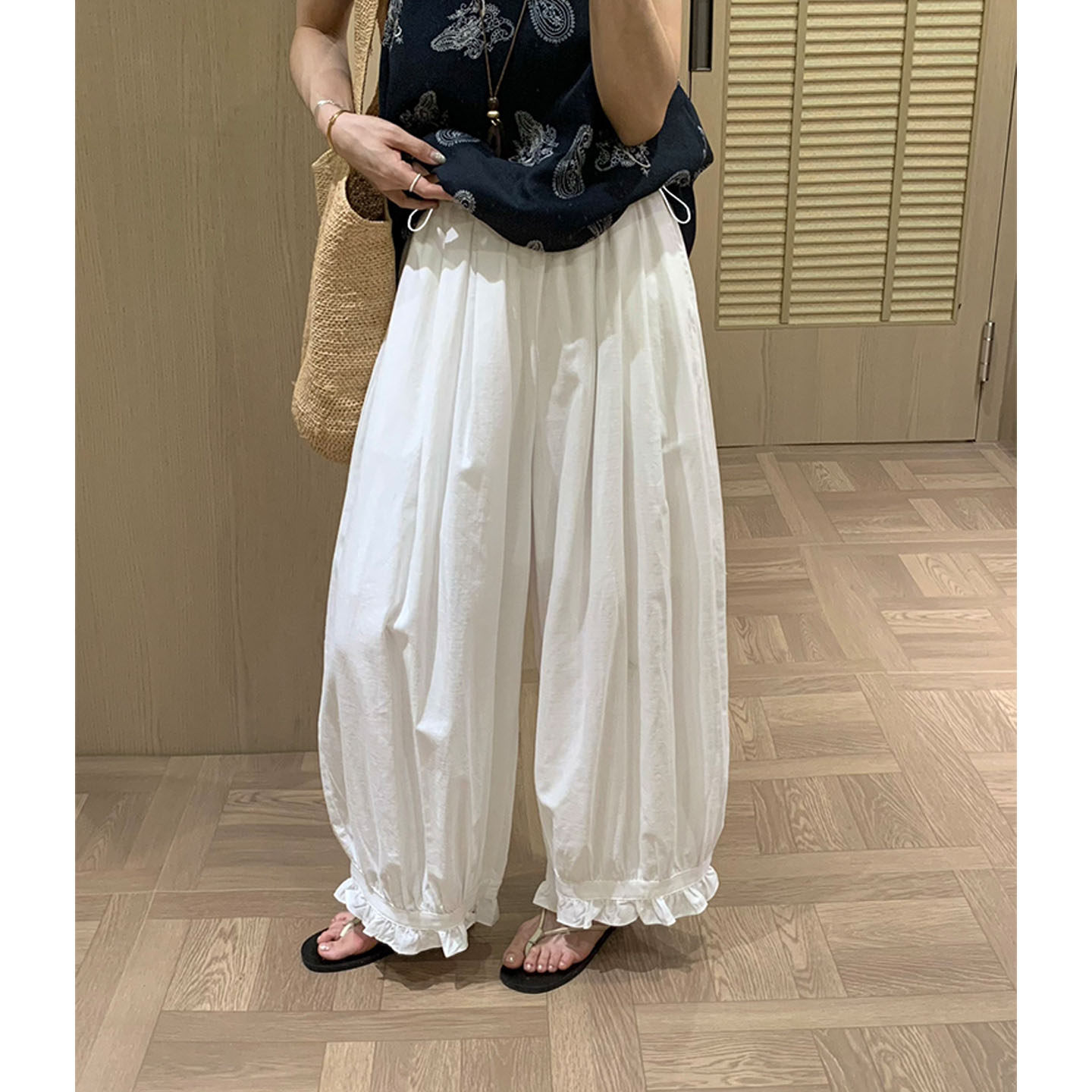 AUMS孕妇木耳边灯笼裤显瘦花苞裤