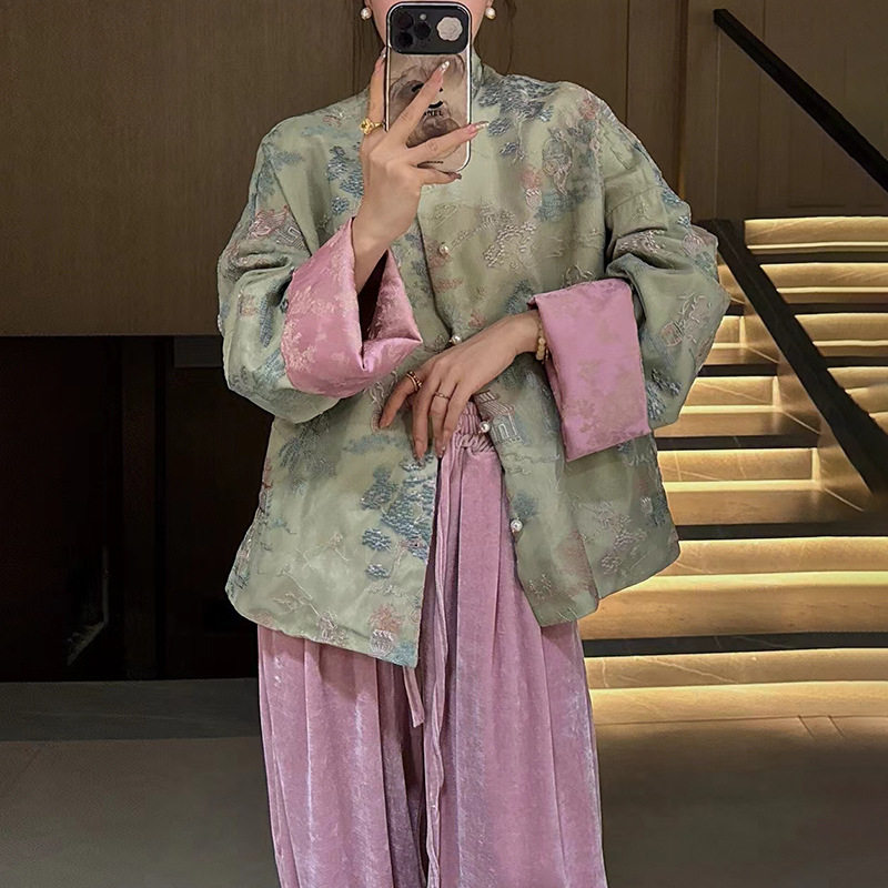 双面粉绿新中式早春外套